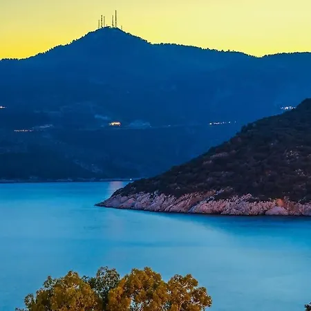 Funda ヴィラ カシュ